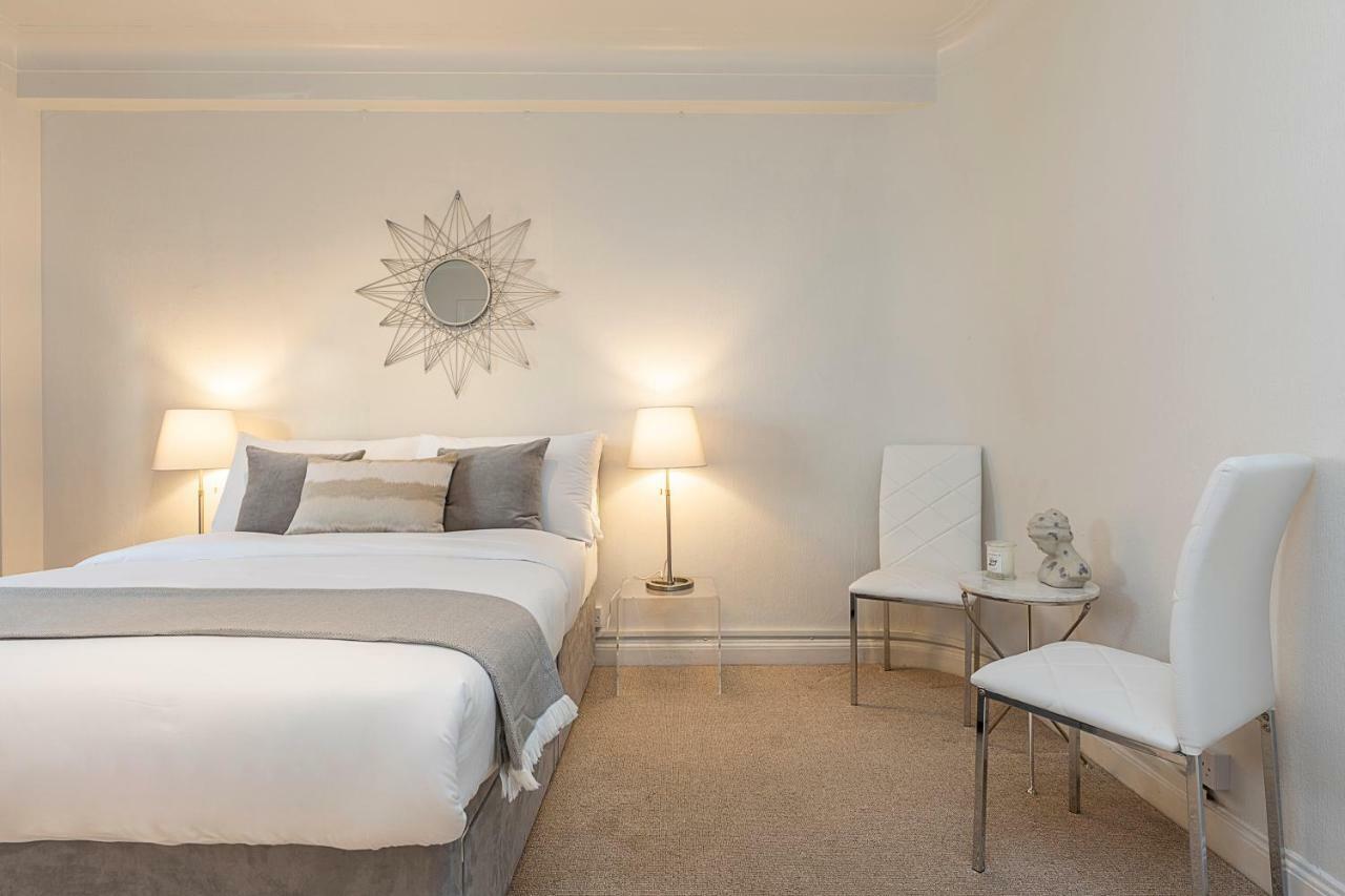 Grand Swiss Cottage Apartment لندن المظهر الخارجي الصورة